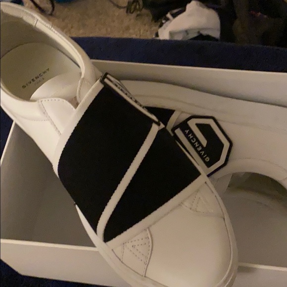 Givenchy sneakers - Picture 4 of 6